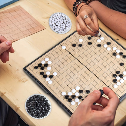 Ensemble de jeu de Go pliable magnétique de luxe de 11,41 pouces avec 19x tableau + 300 pièces noires et blanches, idéal pour les fêtes et les activités de plein air, Noël et Thanksgiving